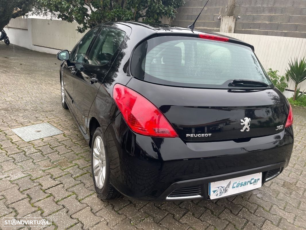 Peugeot 308 1.6 HDi Executive - 11