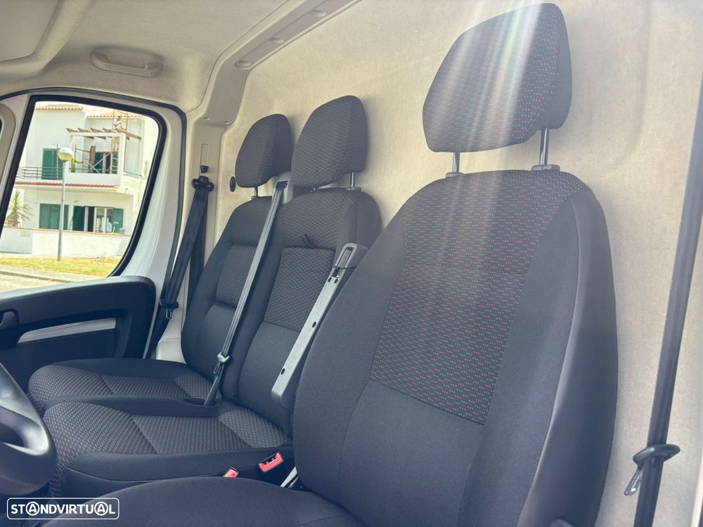 Peugeot Boxer 2.2 BlueHDi L2H2 PRO 140cv - AC - IVA DEDUTÍVEL - 23