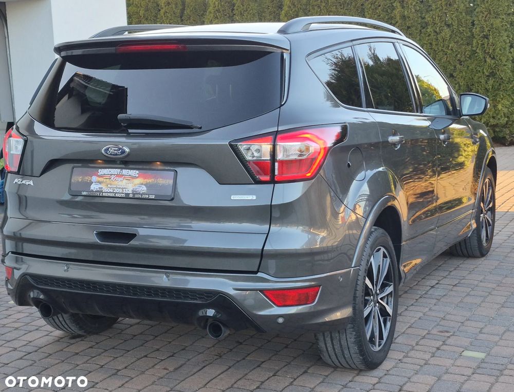 Ford Kuga 1.5 EcoBoost 2x4 ST-Line - 34