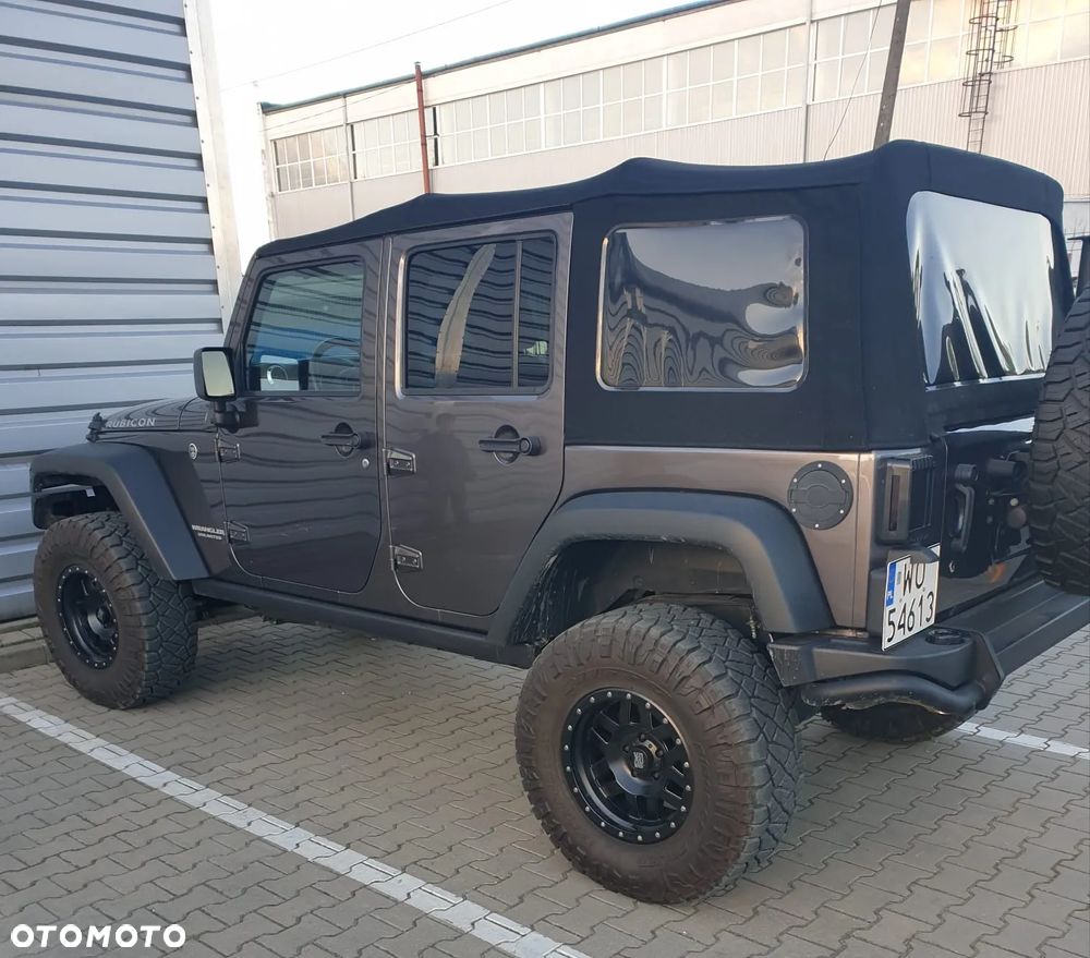 Jeep Wrangler - 19