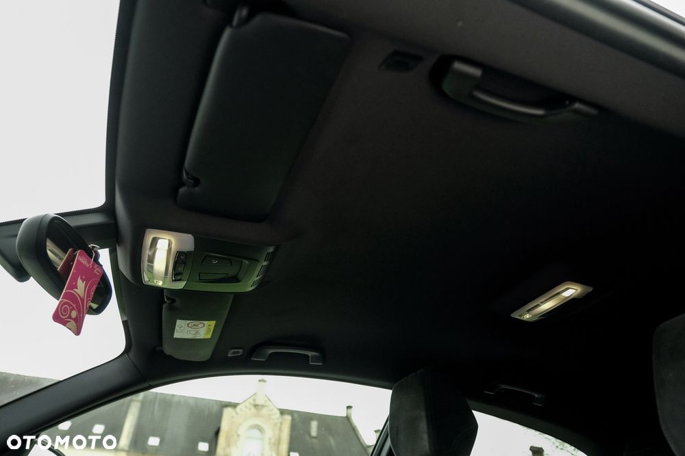 BMW Seria 1 118d - 23