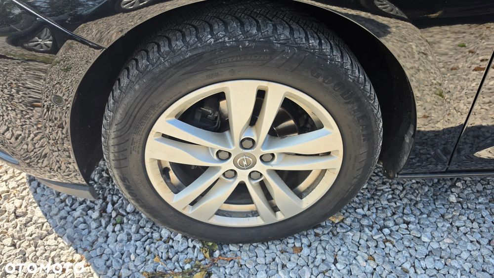 Opel Astra 1.4 Turbo Innovation - 19