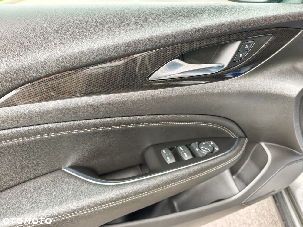 Opel Insignia 2.0 Exclusive - 38