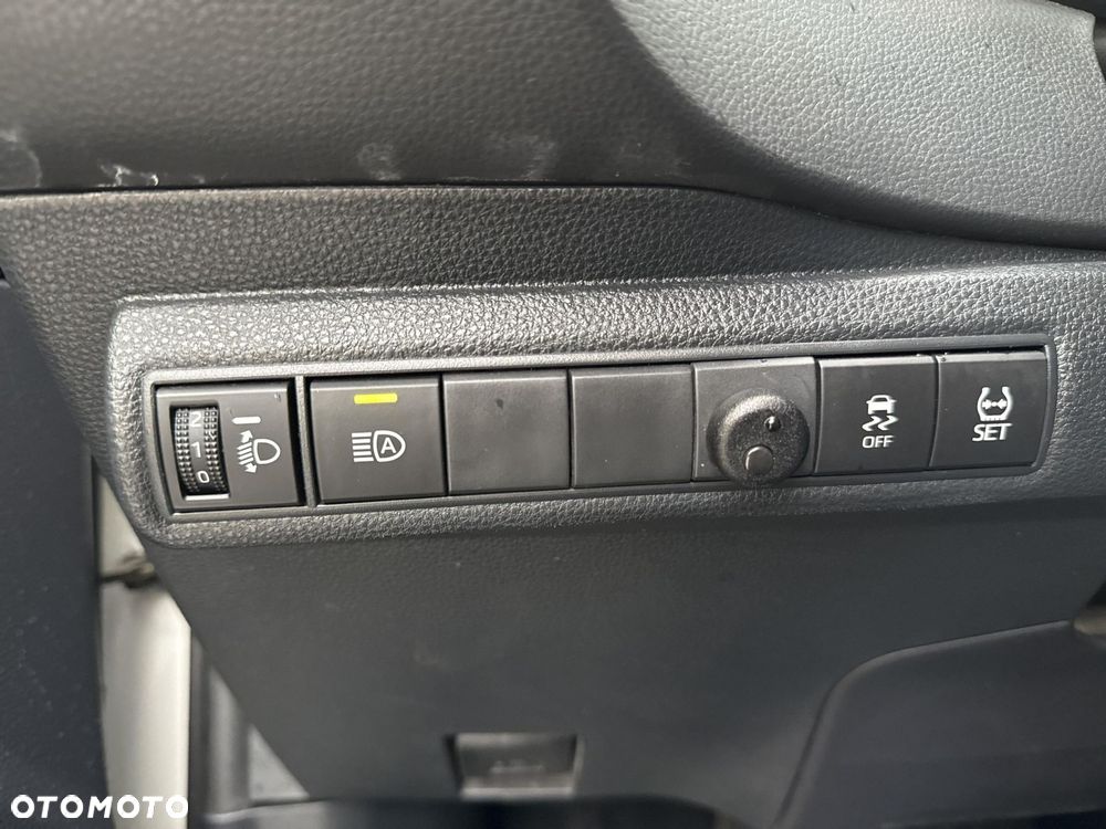 Toyota Corolla 1.8 Hybrid Comfort - 21