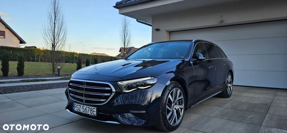 Mercedes-Benz Klasa E 300 PHEV Exclusive 9G-Tronic - 7