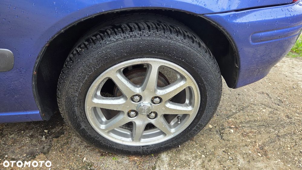 Toyota Starlet 1.4 - 5