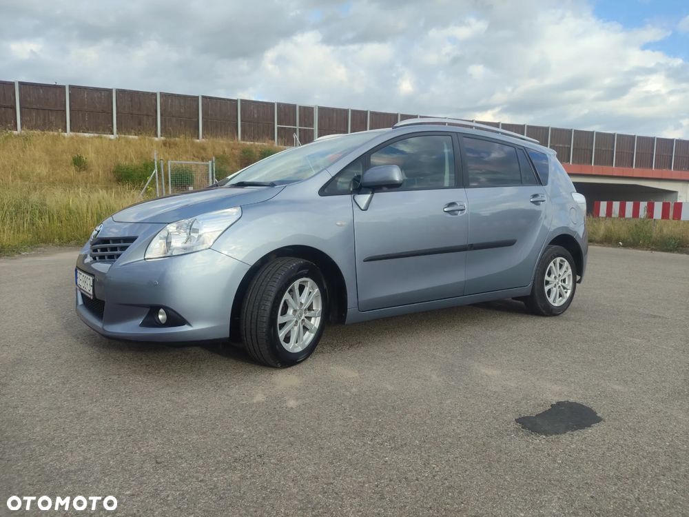 Toyota Verso 1.8 Sol EU5 7os - 9