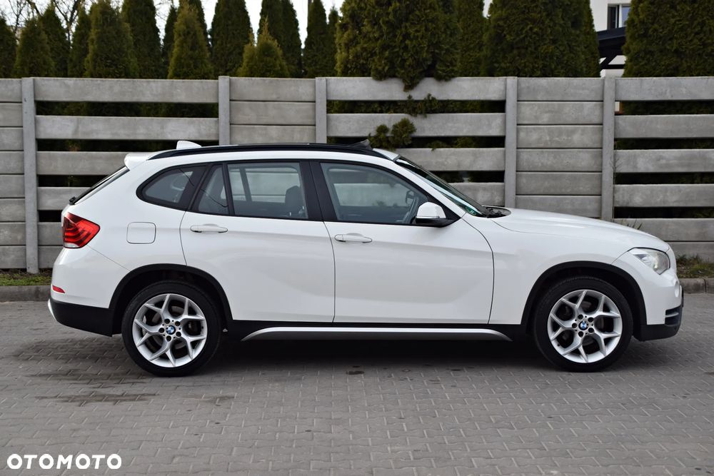 BMW X1 sDrive18d xLine - 15
