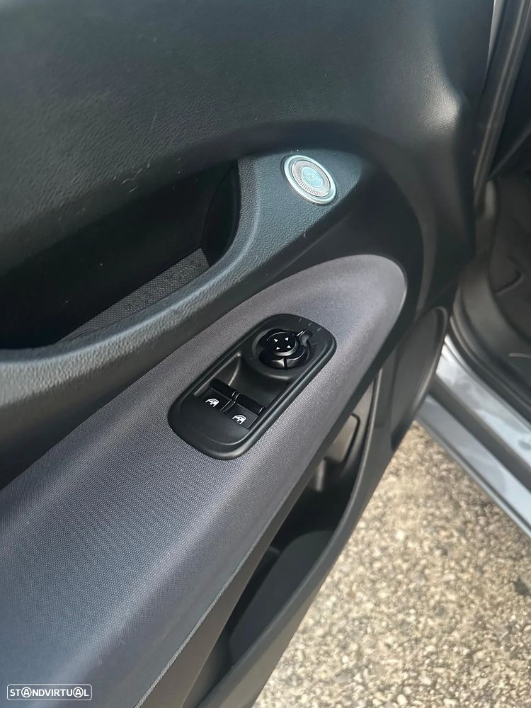 Fiat 500e 42kWh ICON - 9