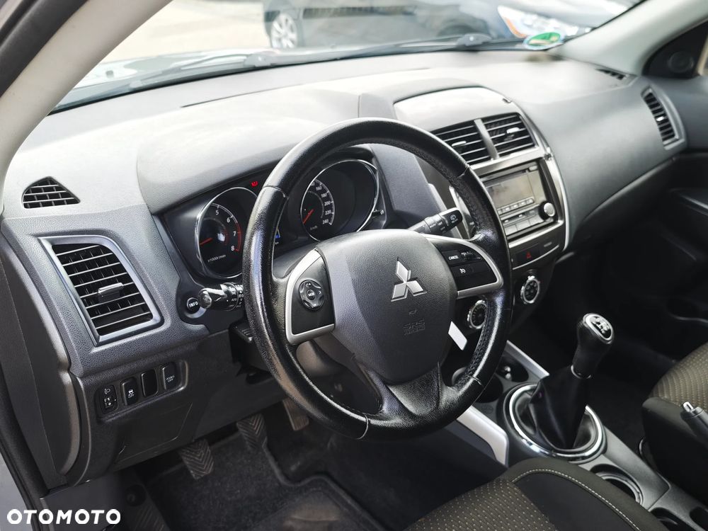 Mitsubishi ASX 1.6 2WD Edition - 16