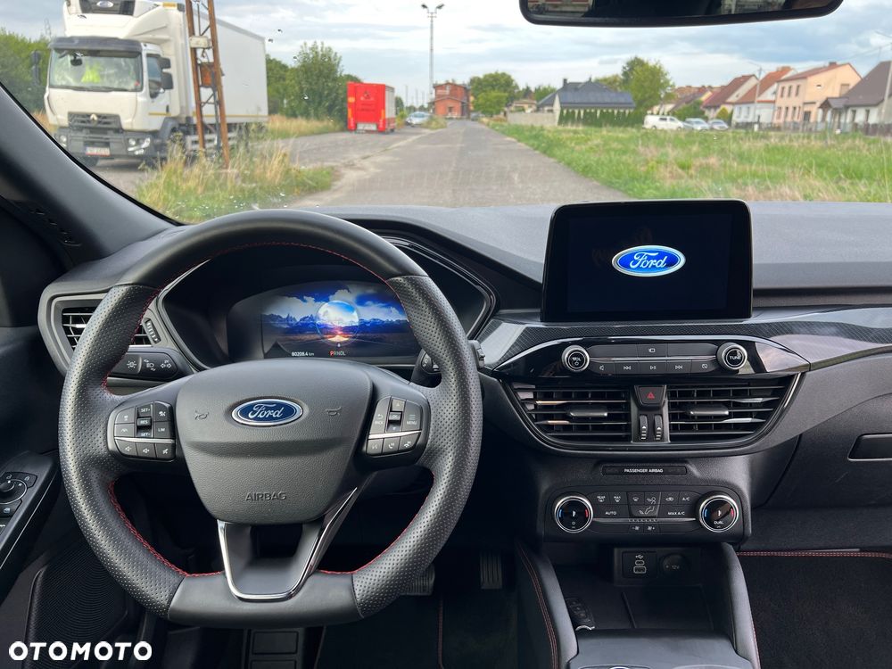 Ford Kuga 2.5 Duratec FHEV ST-LINE X - 26