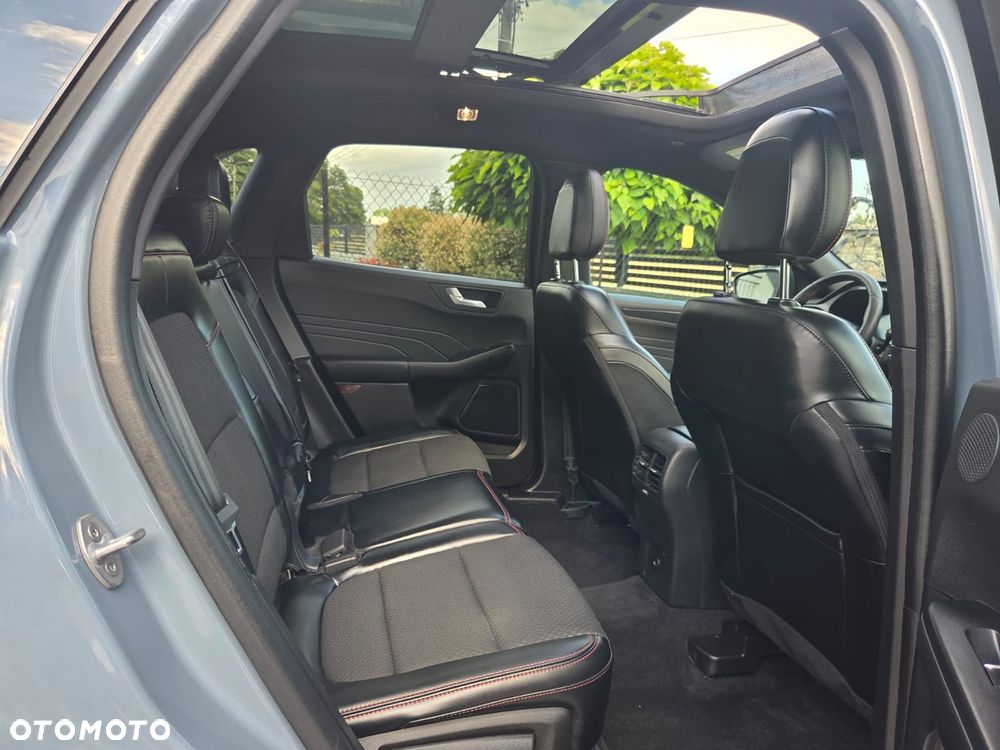 Ford Kuga 2.0 EcoBoost 4x4 Titanium - 16