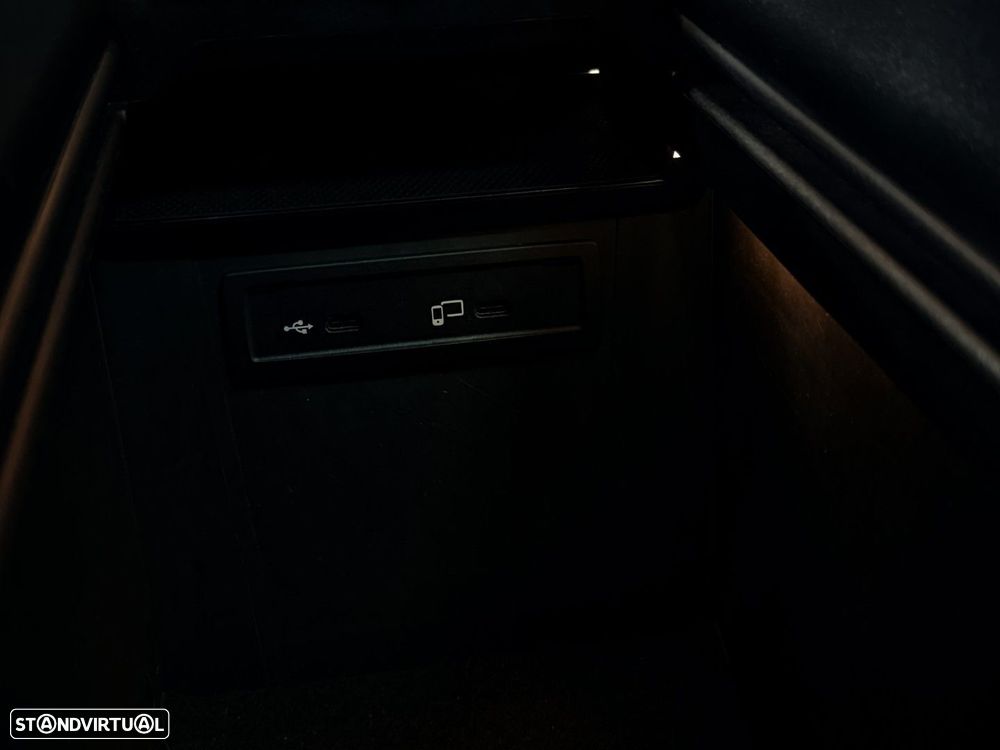 Mercedes-Benz GLC 300 e 4Matic - 30