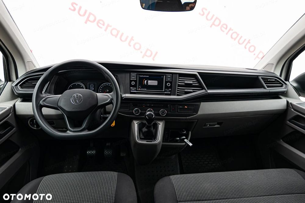 Volkswagen Transporter Kombi L2H1 - 23