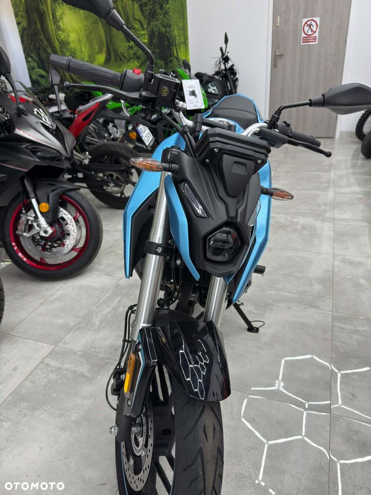 VOGE R125 - 11