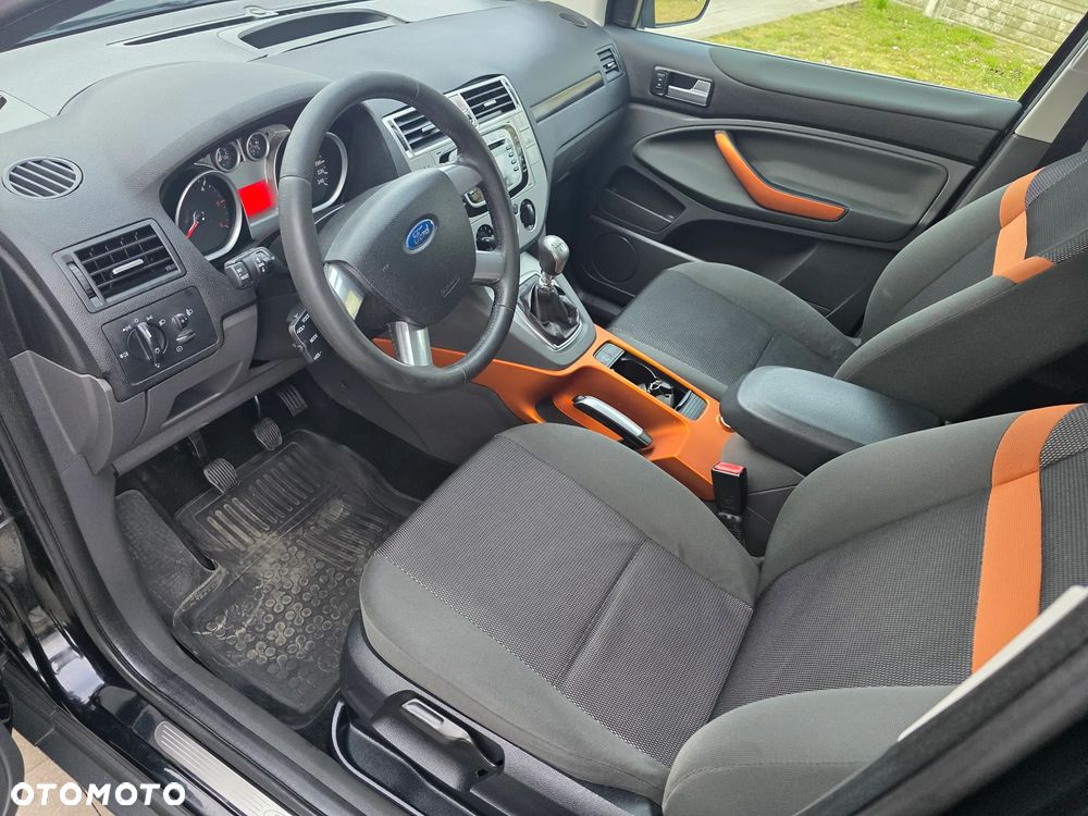 Ford Kuga 2.0 TDCi Trend - 10