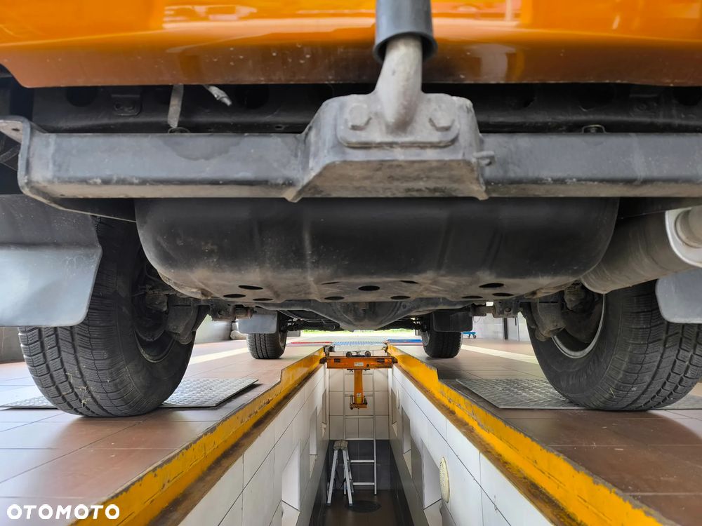 Toyota Land Cruiser Prado 90 3.0 D4D - 13