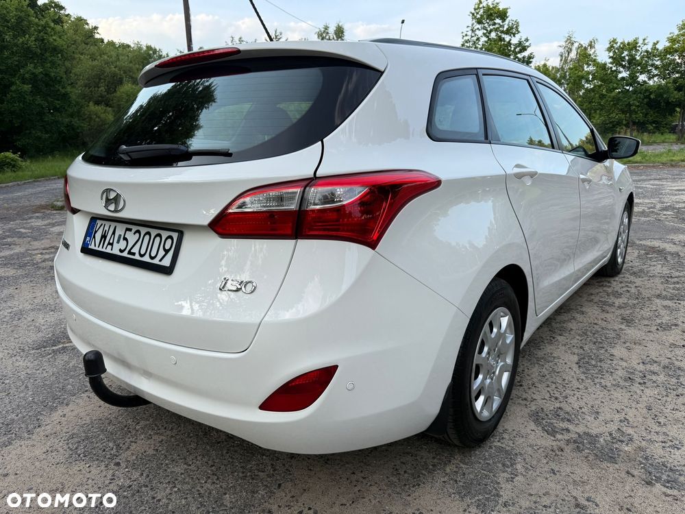 Hyundai i30 1.6 Premium - 11