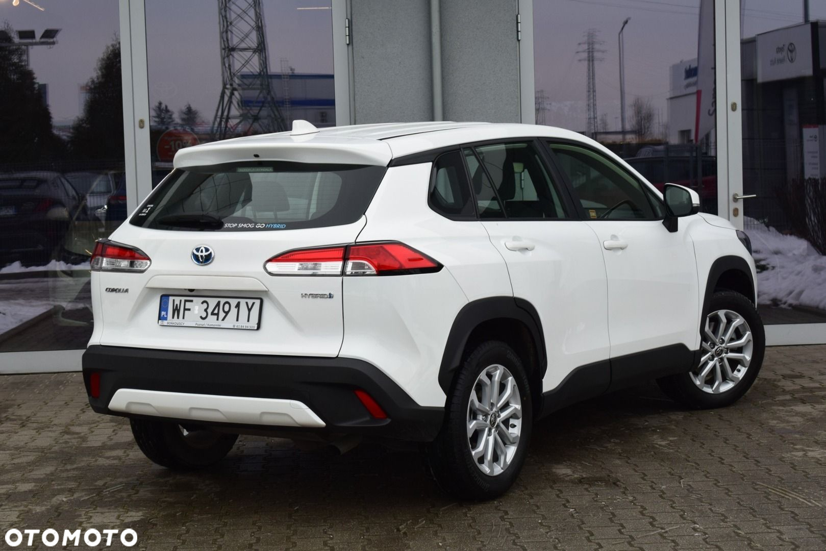 Toyota Corolla Cross 2.0 Hybrid Comfort - 9