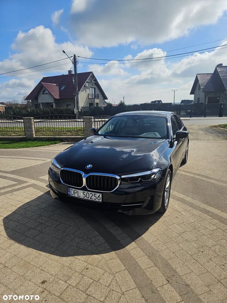 BMW Seria 5 530i xDrive - 1