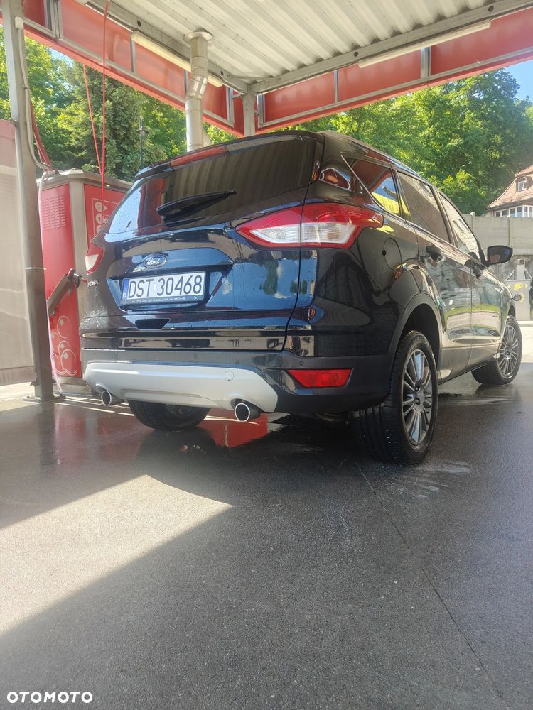 Ford Kuga 2.0 TDCi 4WD Titanium - 5