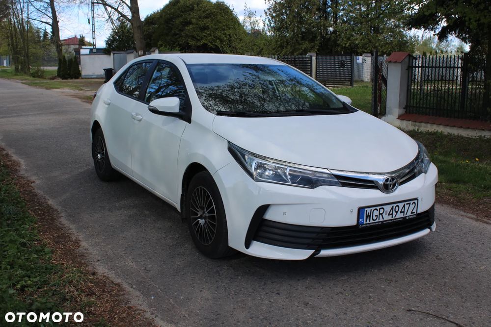 Toyota Corolla 1.6 Active - 3
