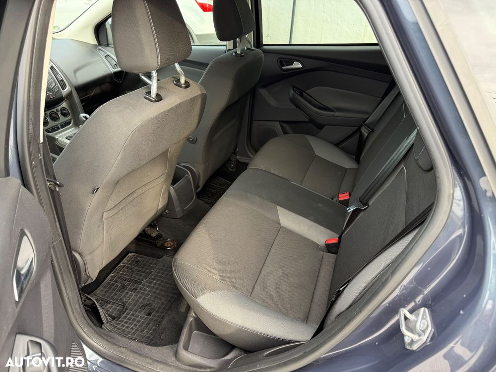 Ford Focus Turnier 1.6 TDCi DPF Titanium - 7