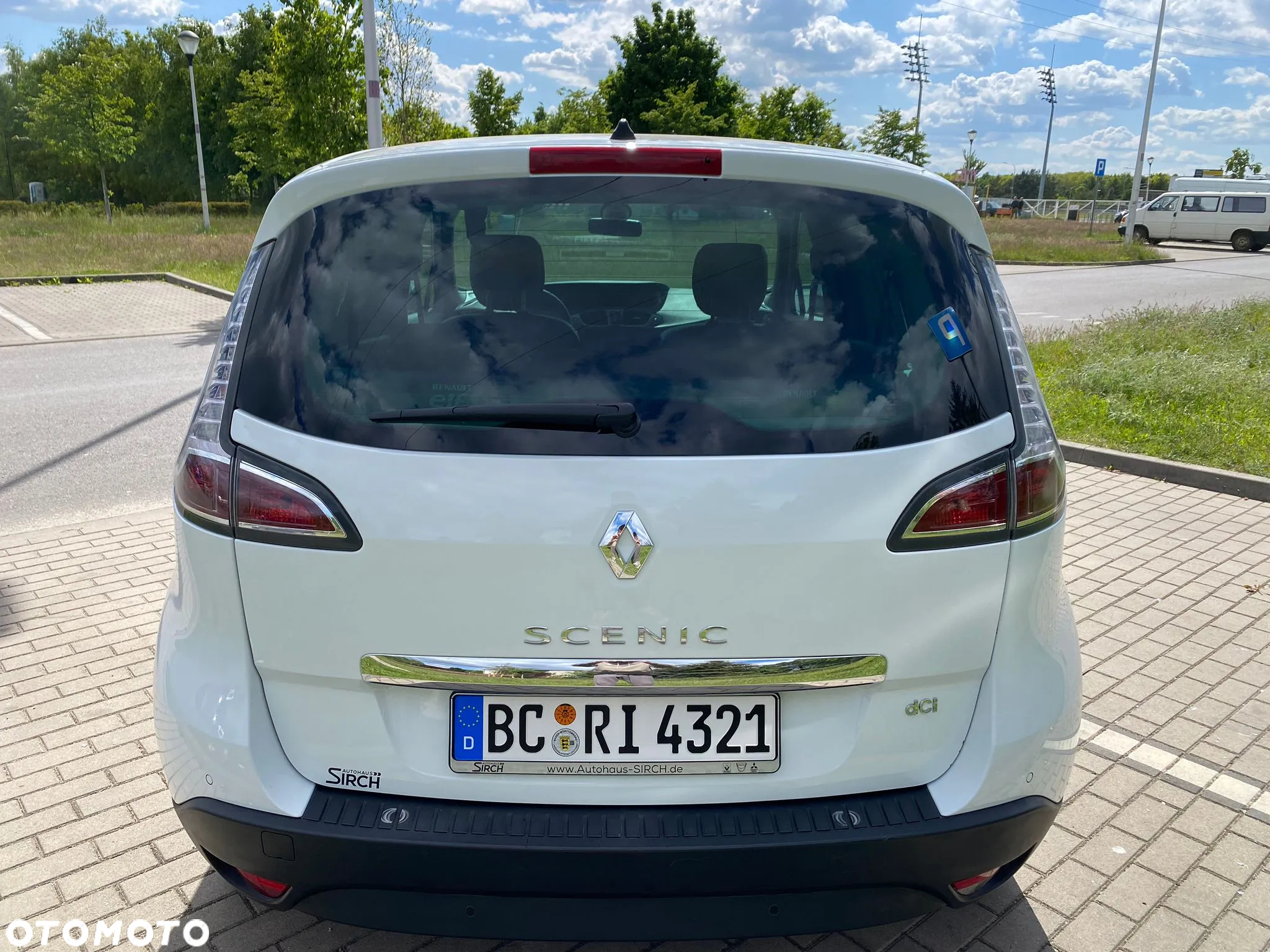 Renault Scenic 1.5 dCi Limited - 4