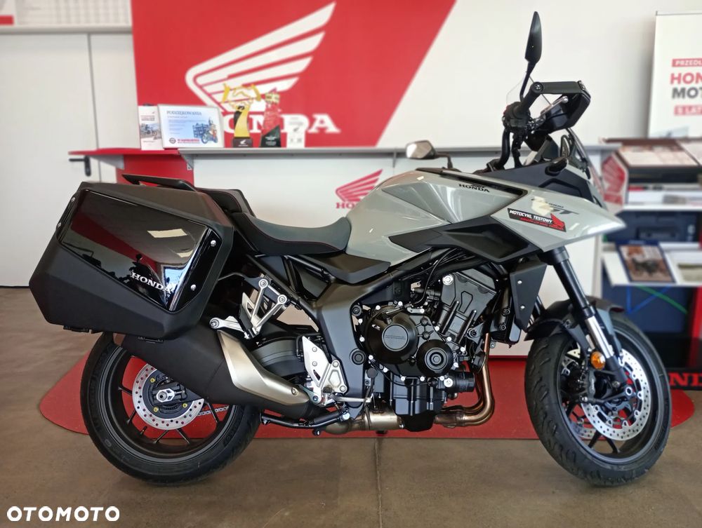 Honda CB - 1