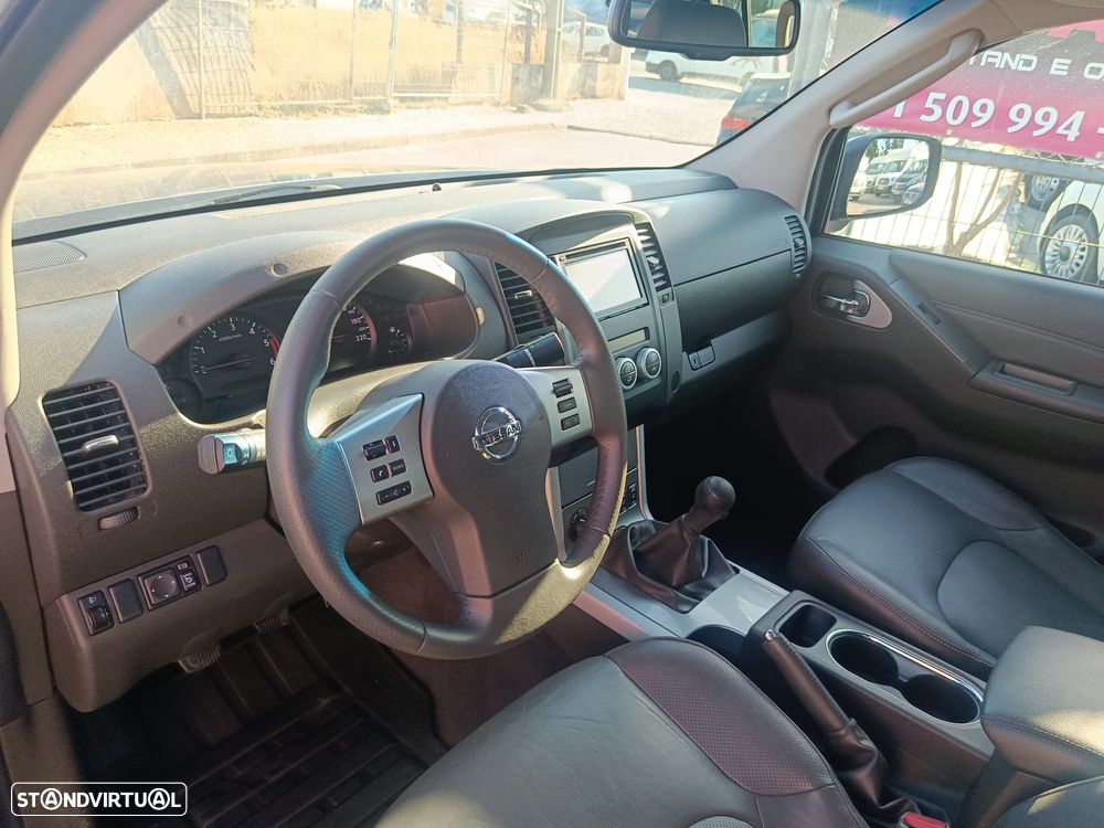 Nissan Navara 2.5 dCi CD LE 4WD - 20