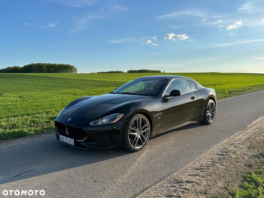 Maserati GranTurismo S - 11