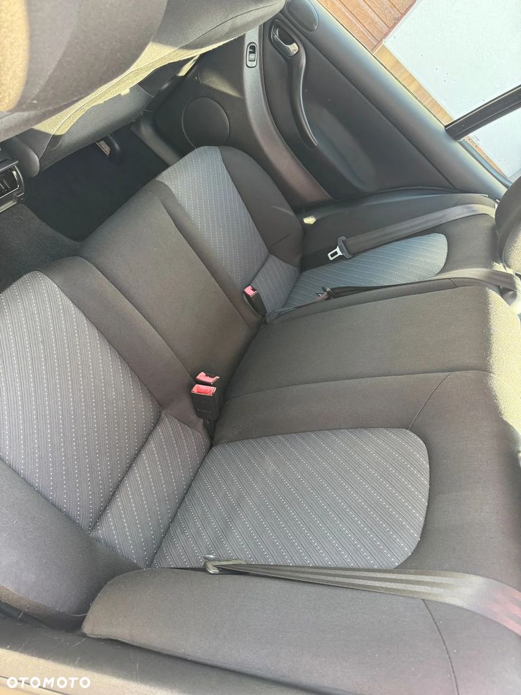 Seat Leon 1.6 Signo - 18