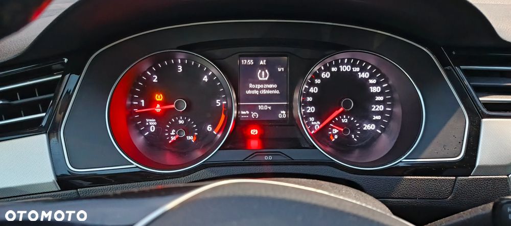 Volkswagen Passat - 23