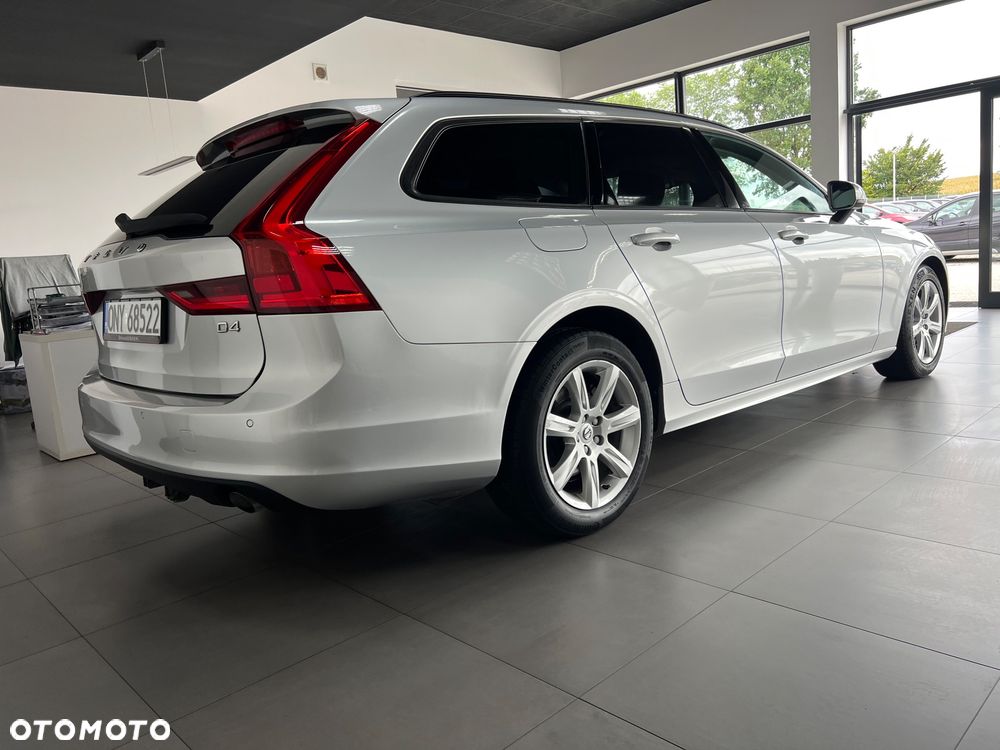 Volvo V90 - 6