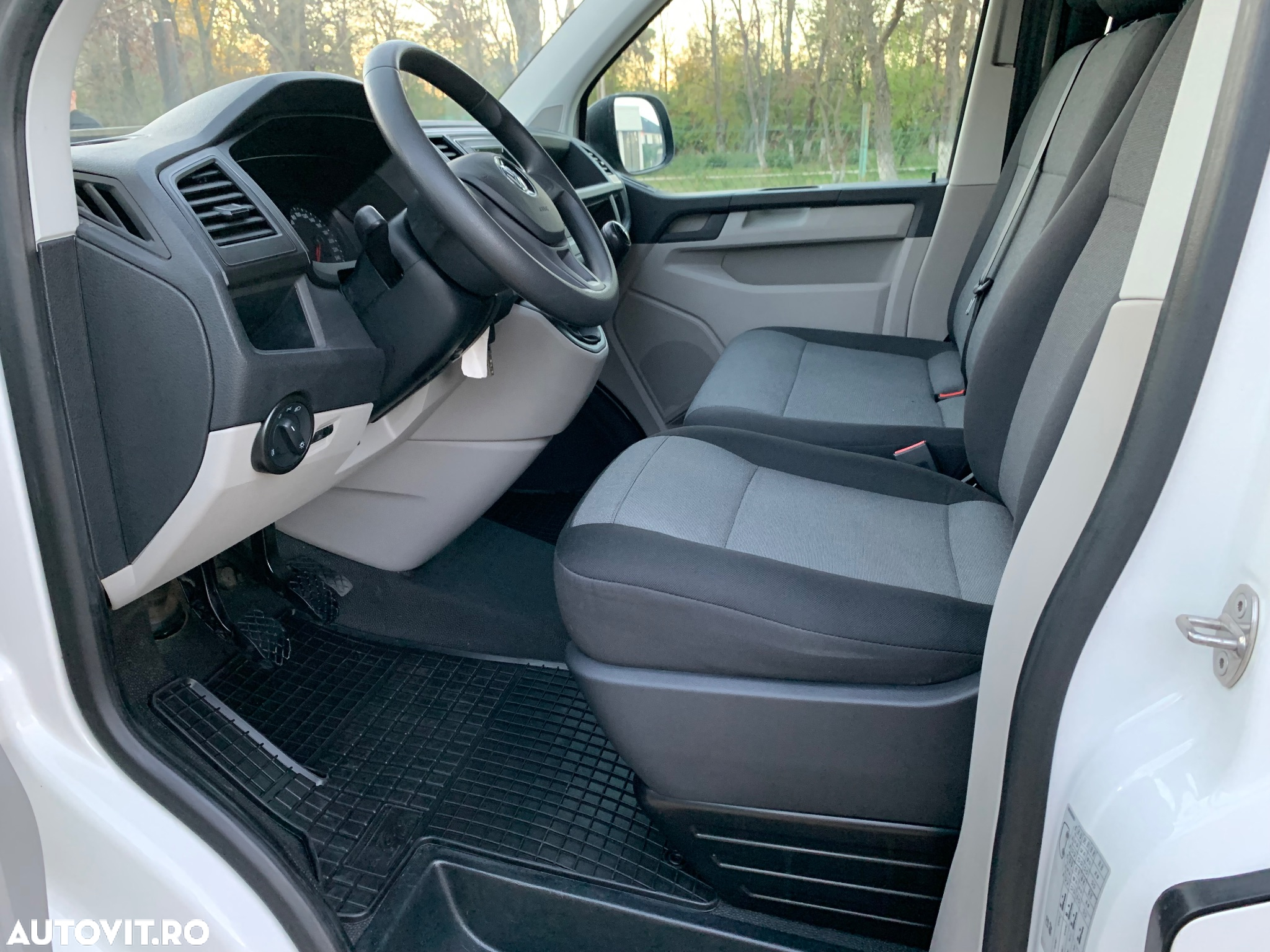 Volkswagen Transporter Kombi T6 2.0 TDI 84 kW KR - 20