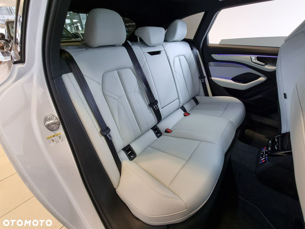 Audi A6 - 15
