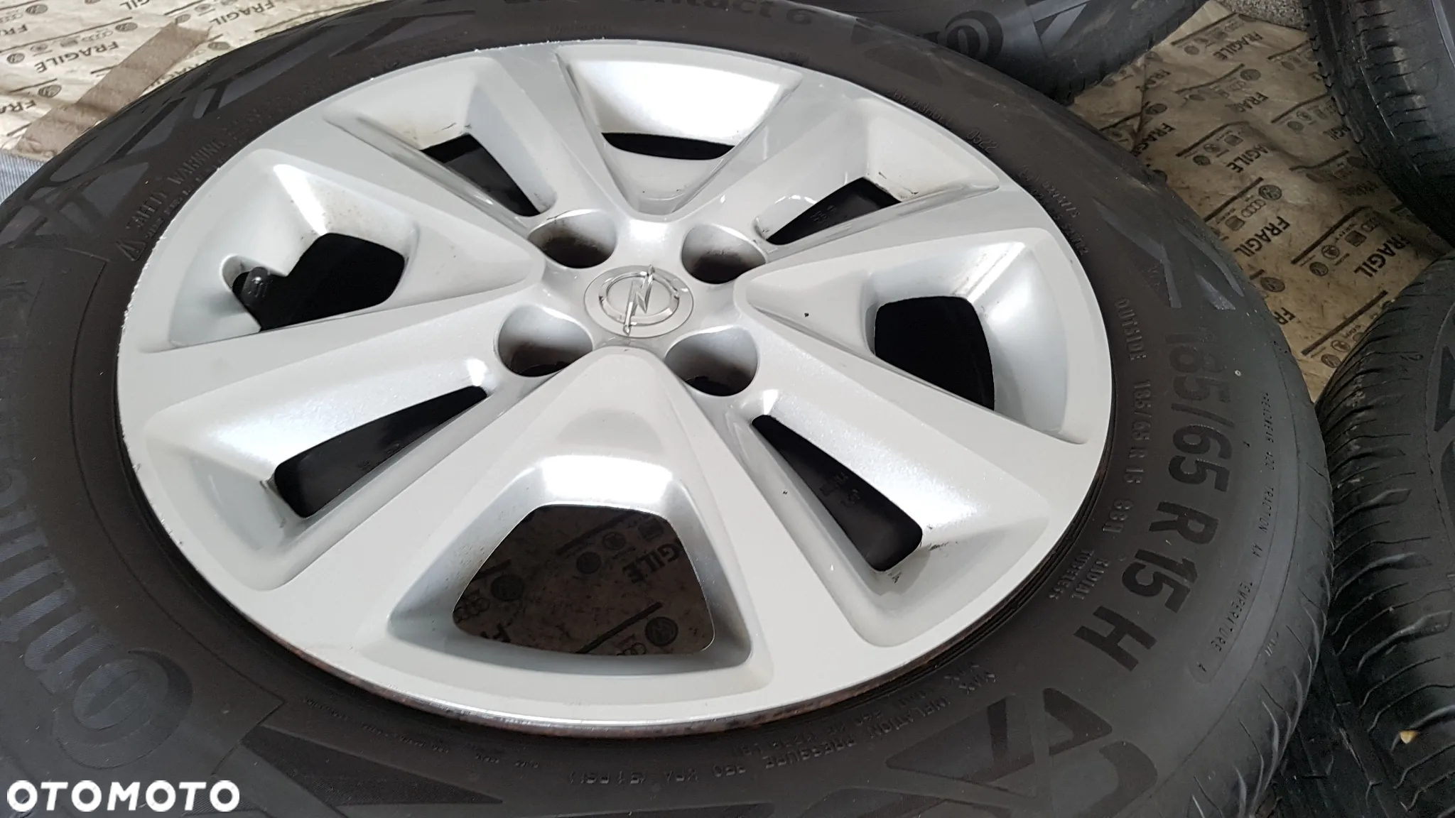 KOŁA OPEL CORSA D E MERIVA A FIAT GRANDE PUNTO  4X100 185/65R15 - 21