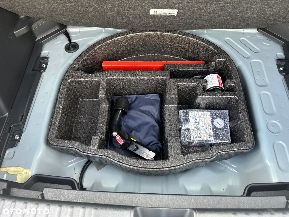 Toyota Yaris Cross Hybrid 1.5 Comfort - 15