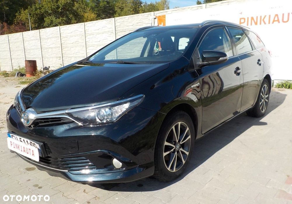 Toyota Auris - 4