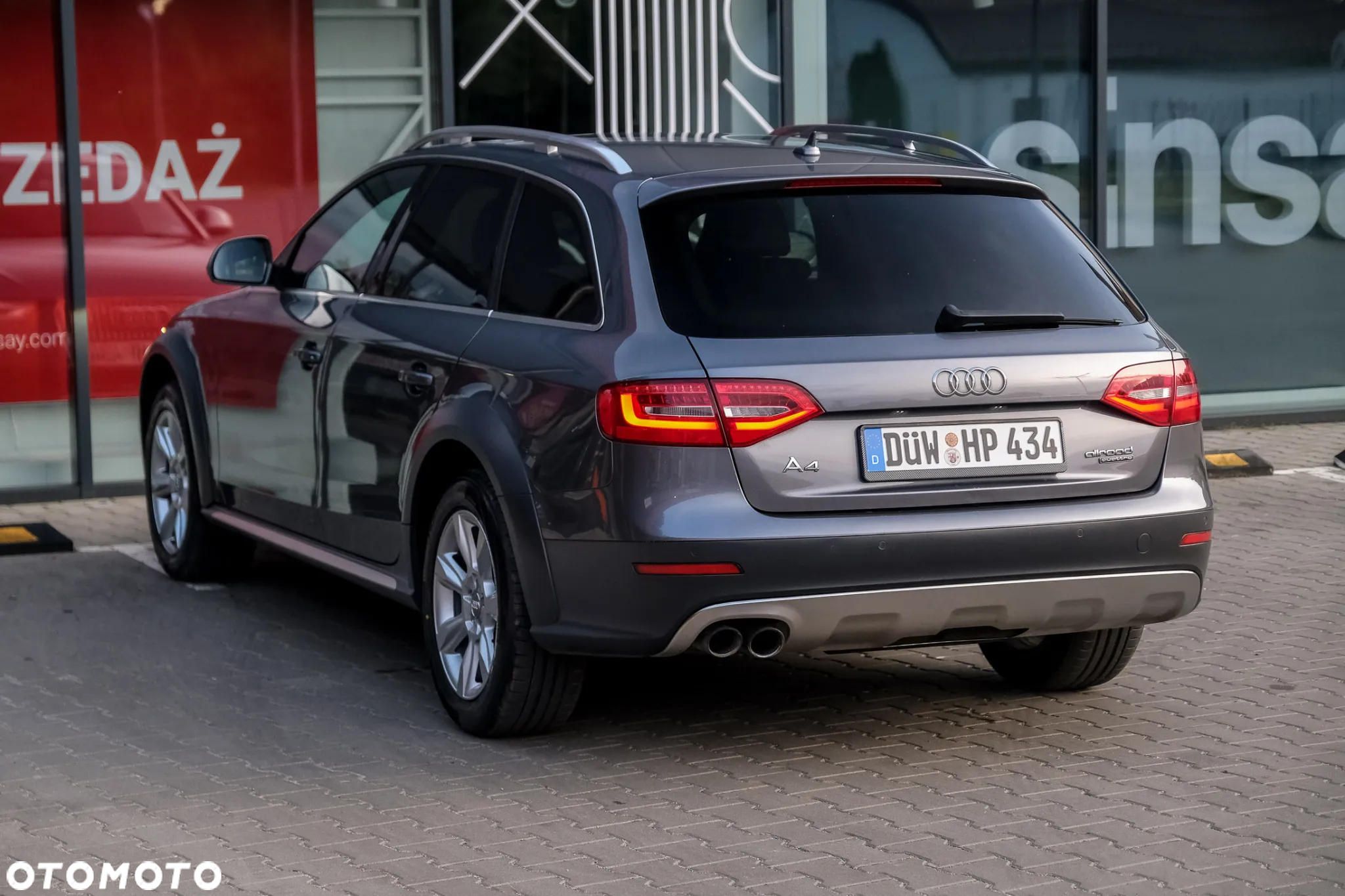 Audi A4 Allroad quattro 2.0 TDI DPF S tronic - 16