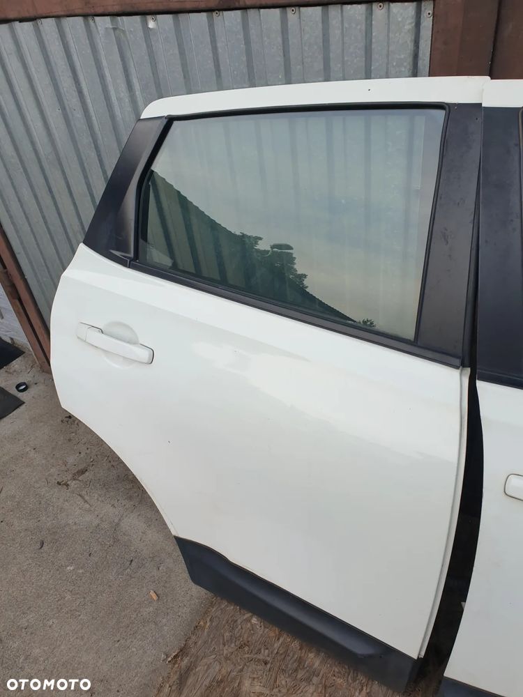 Drzwi Prawe Przód Tył Komplet Nissan Qashqai I J10 - 15