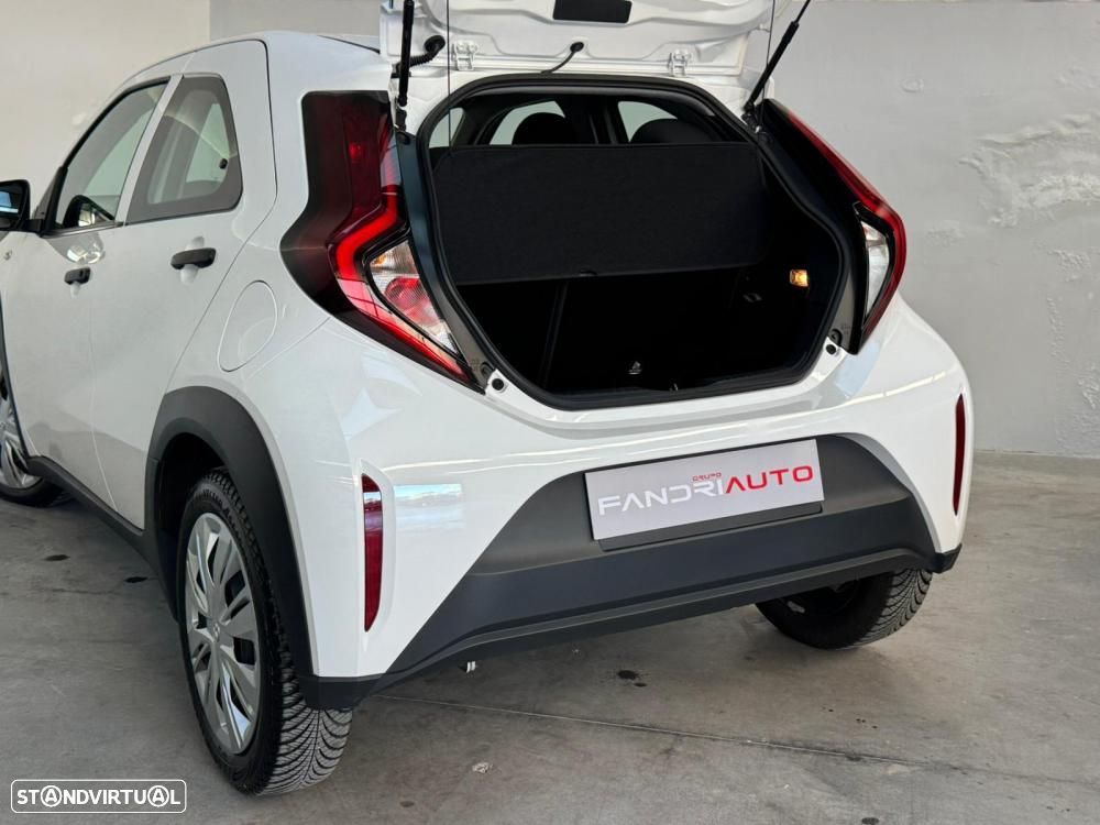 Toyota Aygo X 1.0 Play - 7