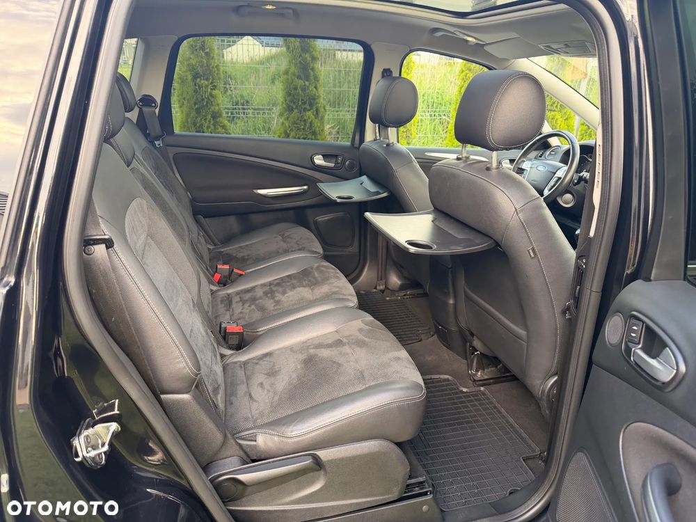 Ford S-Max 2.0 TDCi DPF Titanium - 24