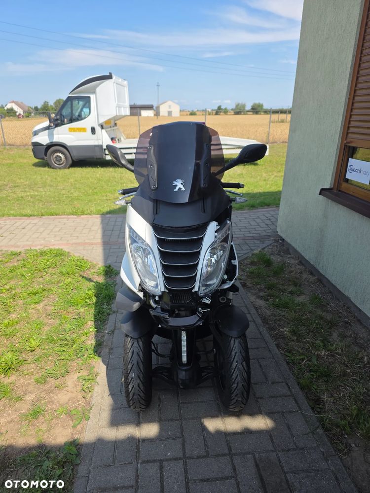 Peugeot Metropolis - 3