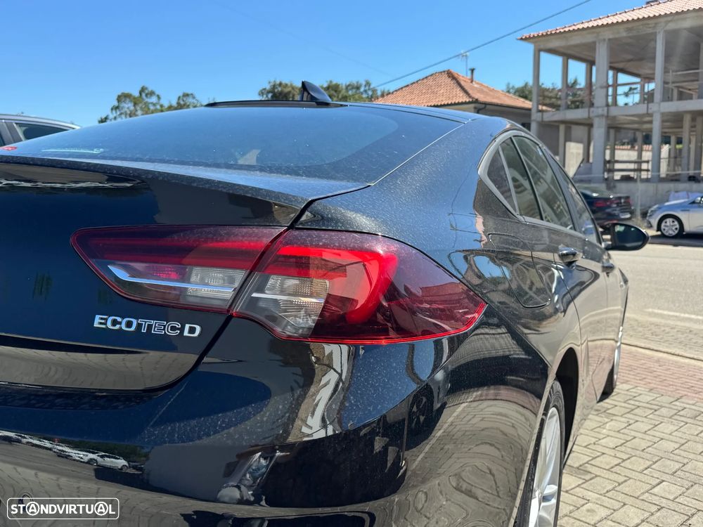 Opel Insignia Grand Sport - 10