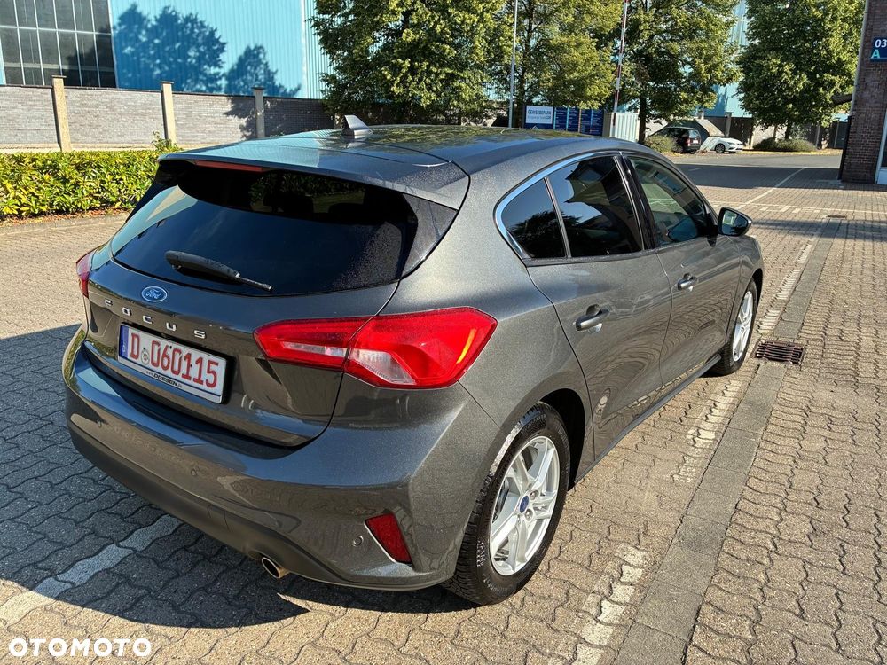 Ford Focus - 2