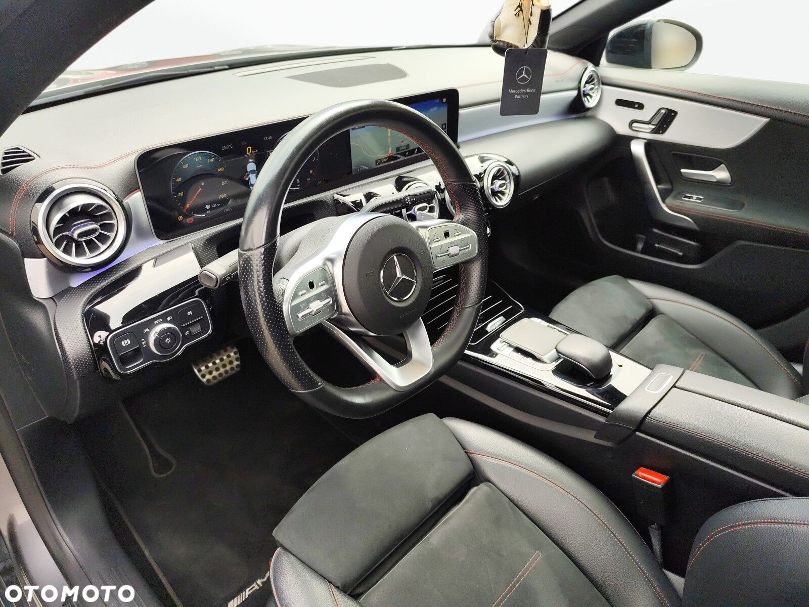 Mercedes-Benz CLA - 9