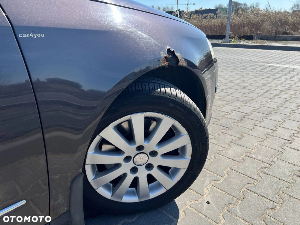 Volkswagen Passat 2.0 TDI Comfortline DSG - 8