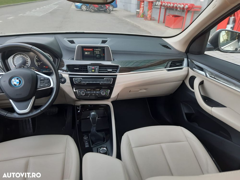 BMW X1 xDrive25e xLine - 15