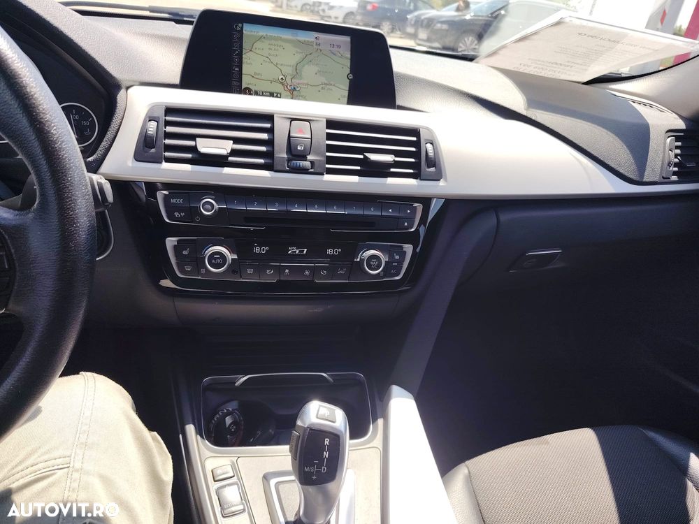 BMW Seria 3 320d xDrive AT - 14